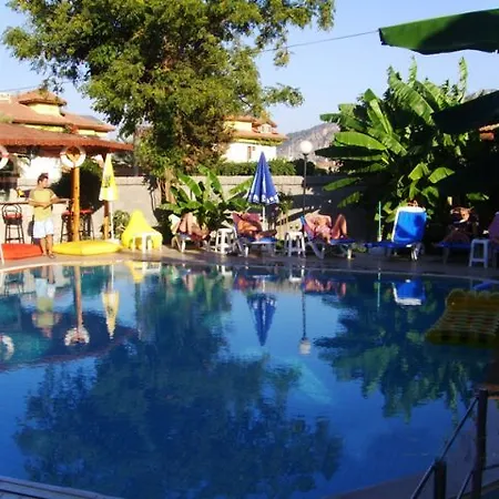 Hotel apartamentowy Tufan 2*
